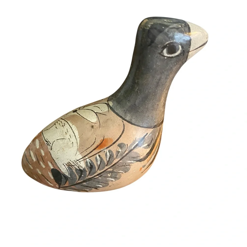 Vintage Tonala Mexican Pottery Folk Art Bird Figurine hare painted on back 3”